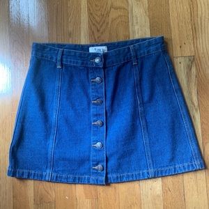 denim skirt